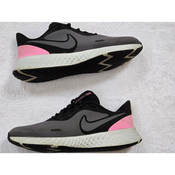 Womens Nike Revolution Running Shoes Size 10 - Picture 2 of 7